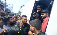 Prati Roju Pandage Movie Bus Tour Photos